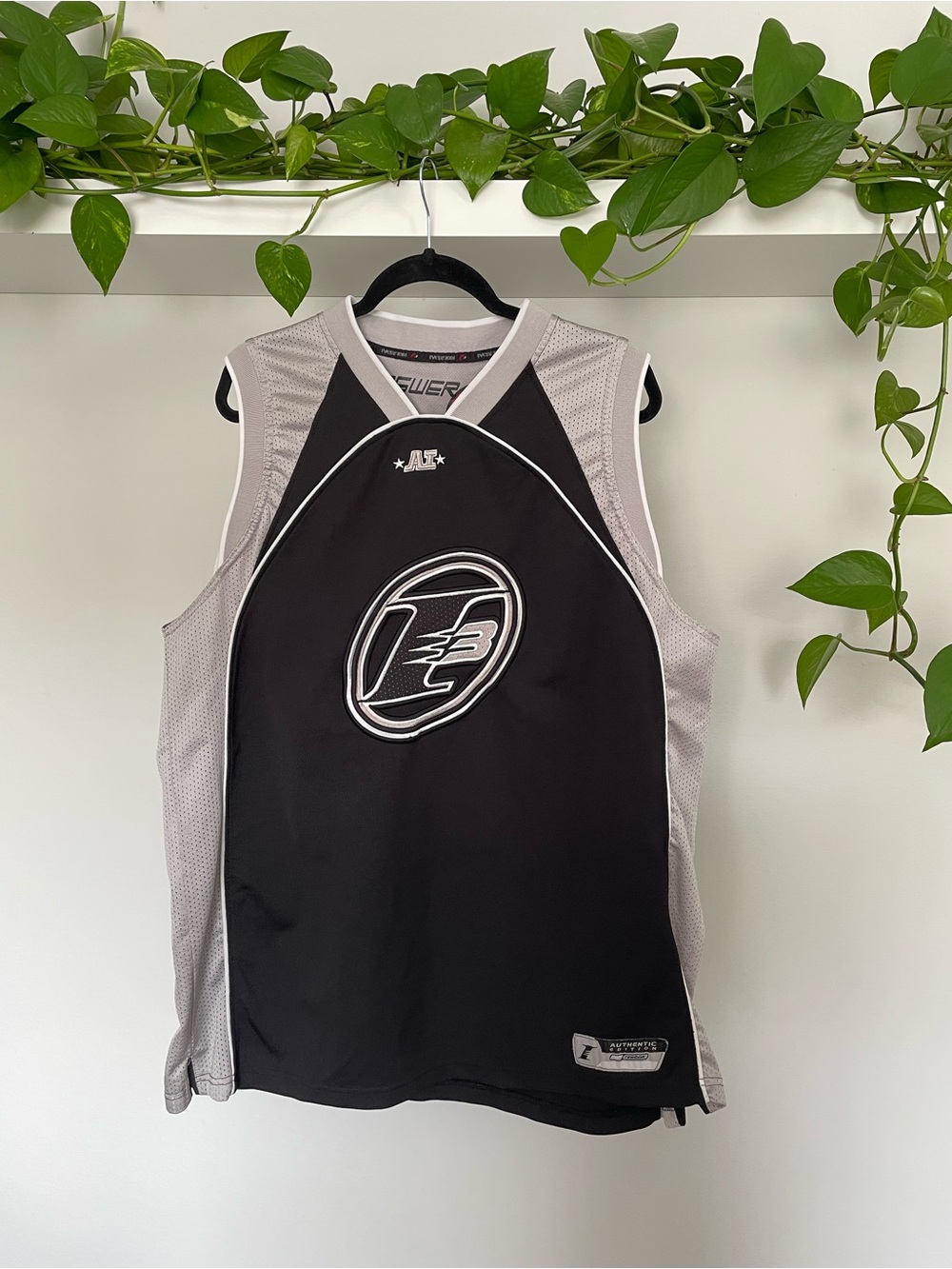 Vintage Reebok Allen Iverson The Answer I3 Basketball Jersey Mesh Black